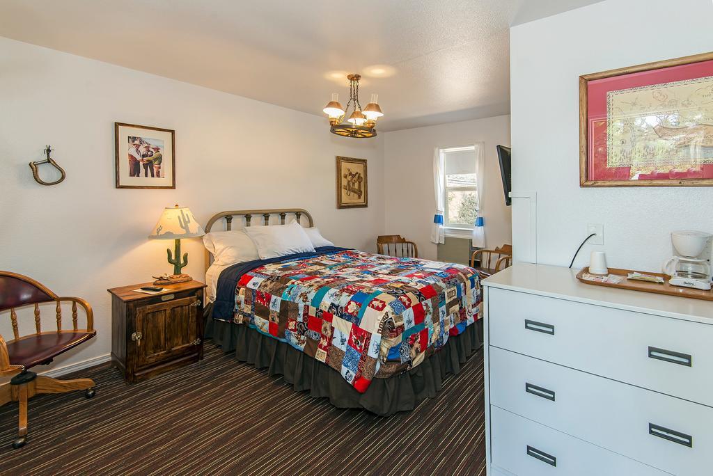 Virginia City Inn Eksteriør bilde